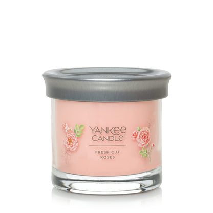 Yankee Candle Pink Sands Scented, Classic 22oz Large Jar Single Wick Candle, Over 110 Hours of Burn Time, Perfect for Creating Relaxing Atmosphere