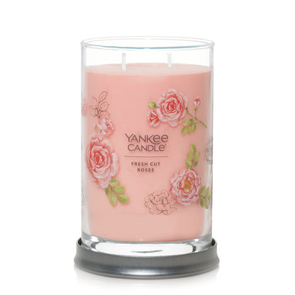 Yankee Candle Pink Sands Scented, Classic 22oz Large Jar Single Wick Candle, Over 110 Hours of Burn Time, Perfect for Creating Relaxing Atmosphere