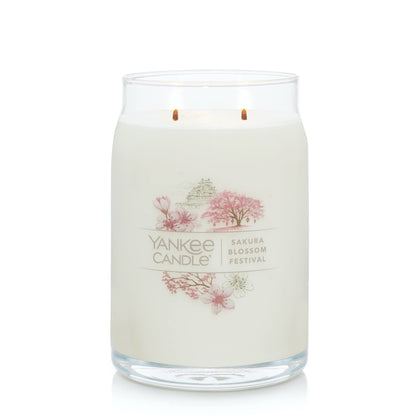 Yankee Candle Pink Sands Scented, Classic 22oz Large Jar Single Wick Candle, Over 110 Hours of Burn Time, Perfect for Creating Relaxing Atmosphere