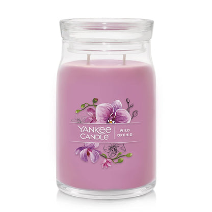 Yankee Candle Pink Sands Scented, Classic 22oz Large Jar Single Wick Candle, Over 110 Hours of Burn Time, Perfect for Creating Relaxing Atmosphere