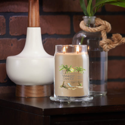 Yankee Candle Pink Sands Scented, Classic 22oz Large Jar Single Wick Candle, Over 110 Hours of Burn Time, Perfect for Creating Relaxing Atmosphere