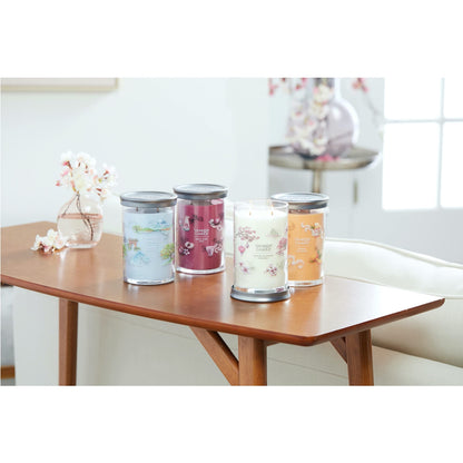 Yankee Candle Pink Sands Scented, Classic 22oz Large Jar Single Wick Candle, Over 110 Hours of Burn Time, Perfect for Creating Relaxing Atmosphere
