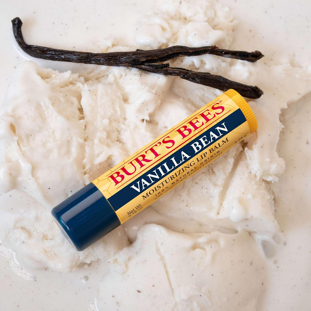 Burt's Bees 100% Natural Moisturizing Lip Balm (Original Beeswax)