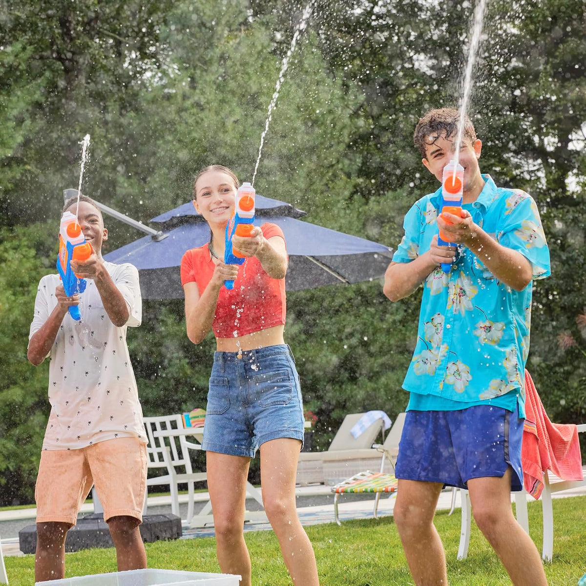 Nerf Super Soaker Flip Fill Water Blaster, 4 Spray Styles, Fast Fill, 30 Fluid Ounce Tank, Water Toys for 6 Year Old Boys & Girls & Up