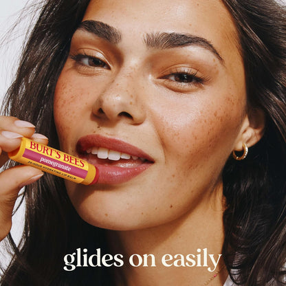 Burt's Bees 100% Natural Moisturizing Lip Balm (Original Beeswax)
