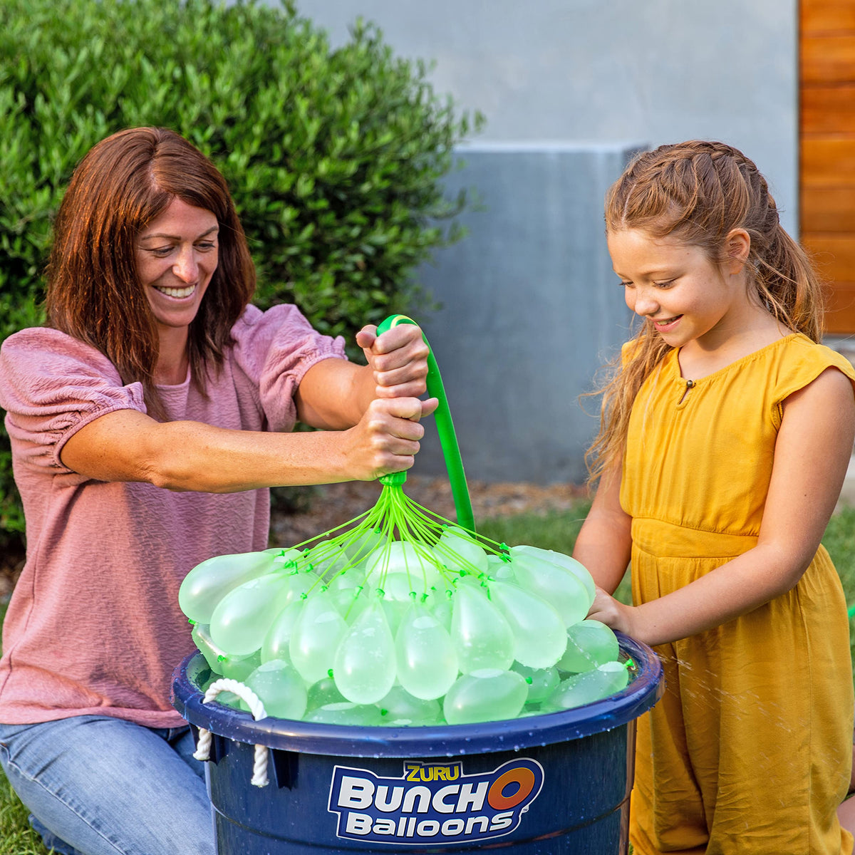 Original Bunch O Balloons Tropical Party 330+ Rapid-Filling Self-Sealing Water Balloons (Amazon Exclusive 10 count, pack of 1) by ZURU Water Balloon for the Whole Family, Kids, Teens and Adults